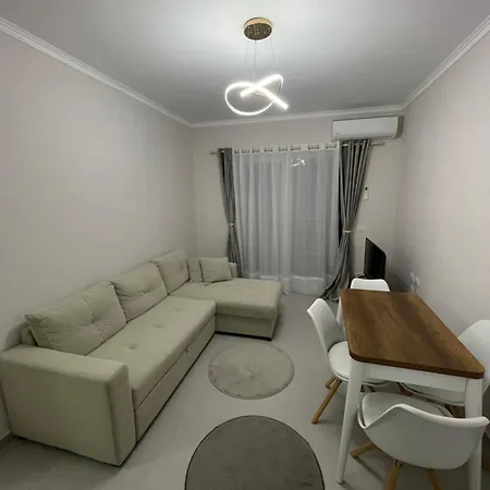 Seaside Lte Apartment Golem (Tirana)